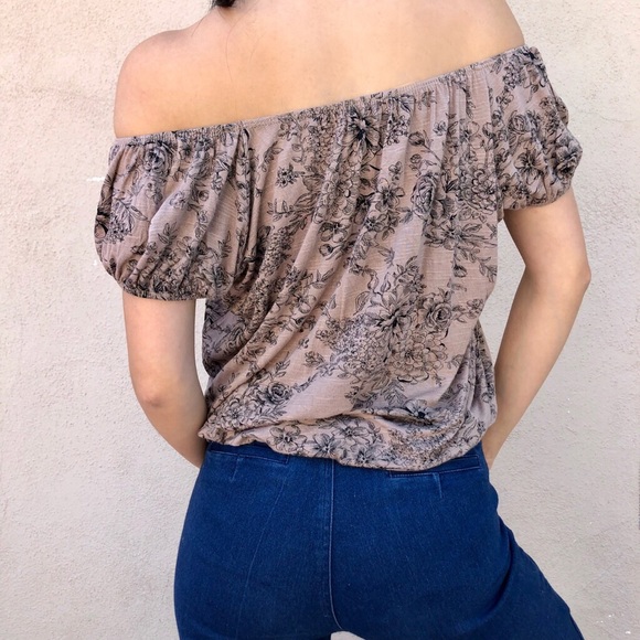 Vintage Tan Off-the-Shoulder Flower Print Blouse - Picture 2 of 4